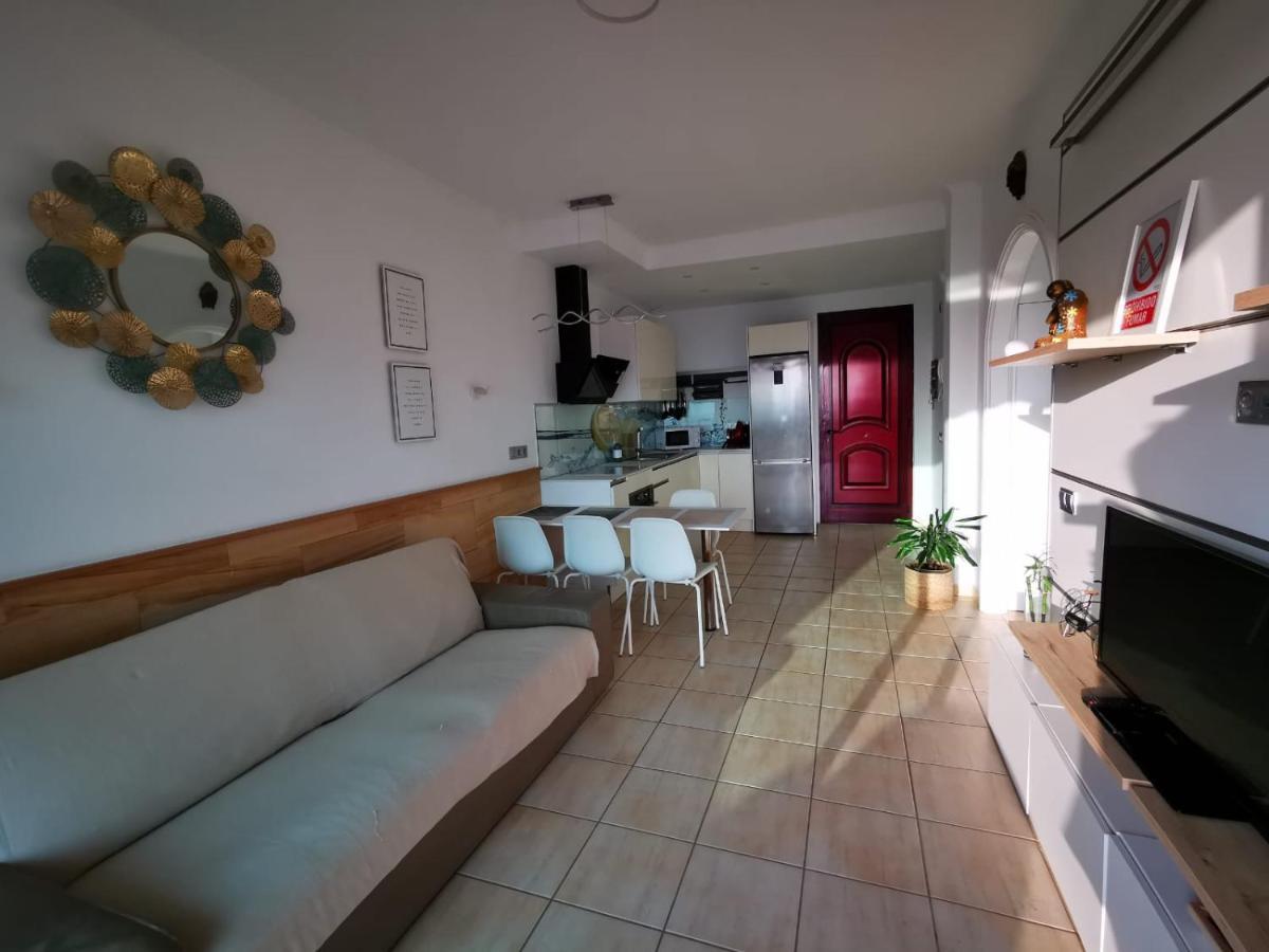 Vista Marina Patalavaca Apartment Bagian luar foto